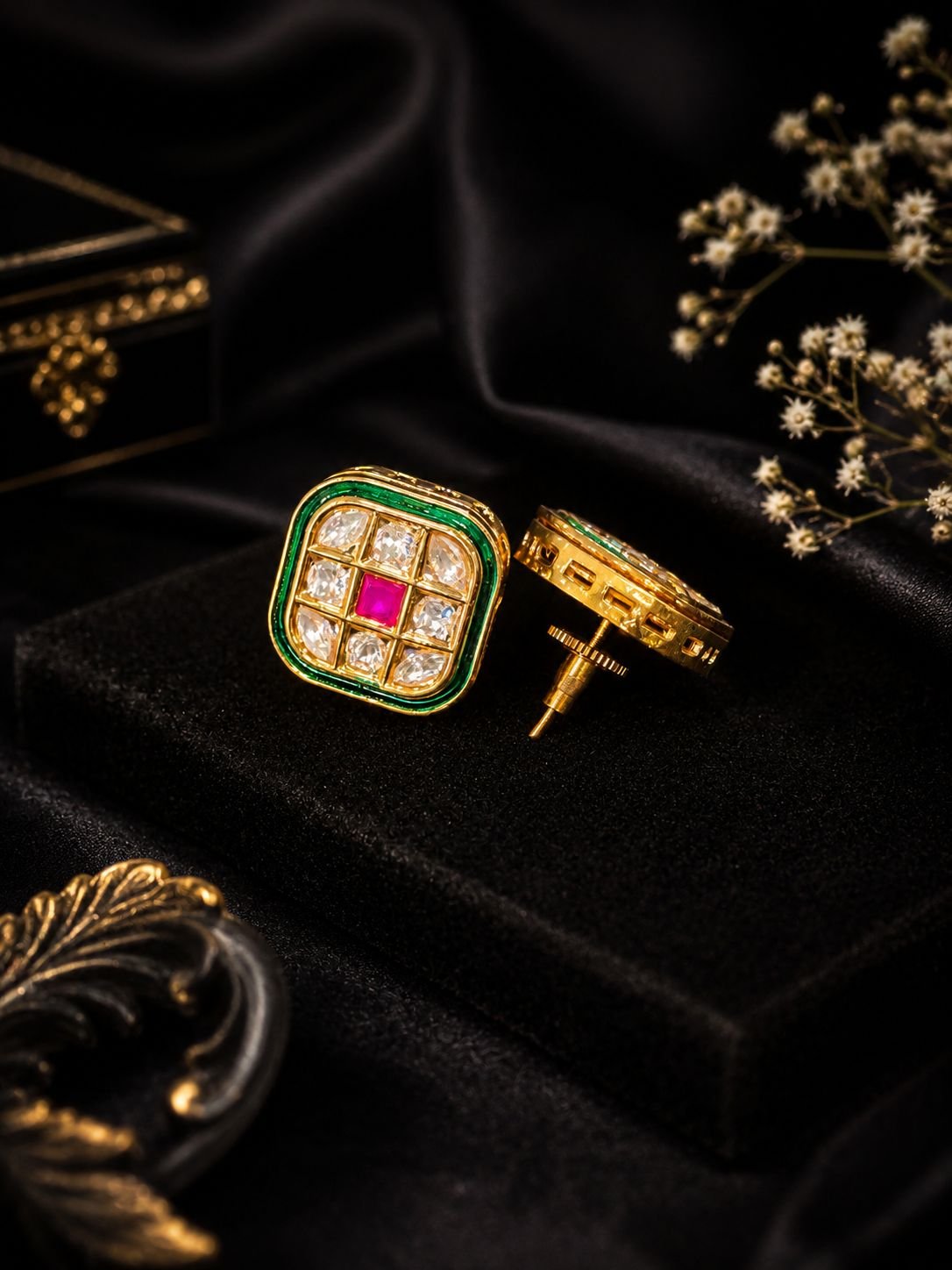 EARRING'S